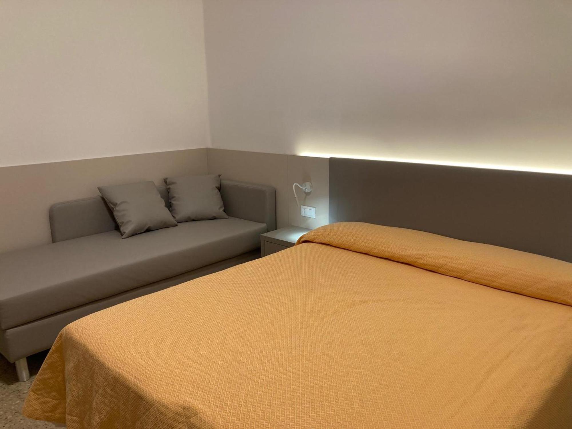 Hotel Giacomazzo Caorle Exterior photo