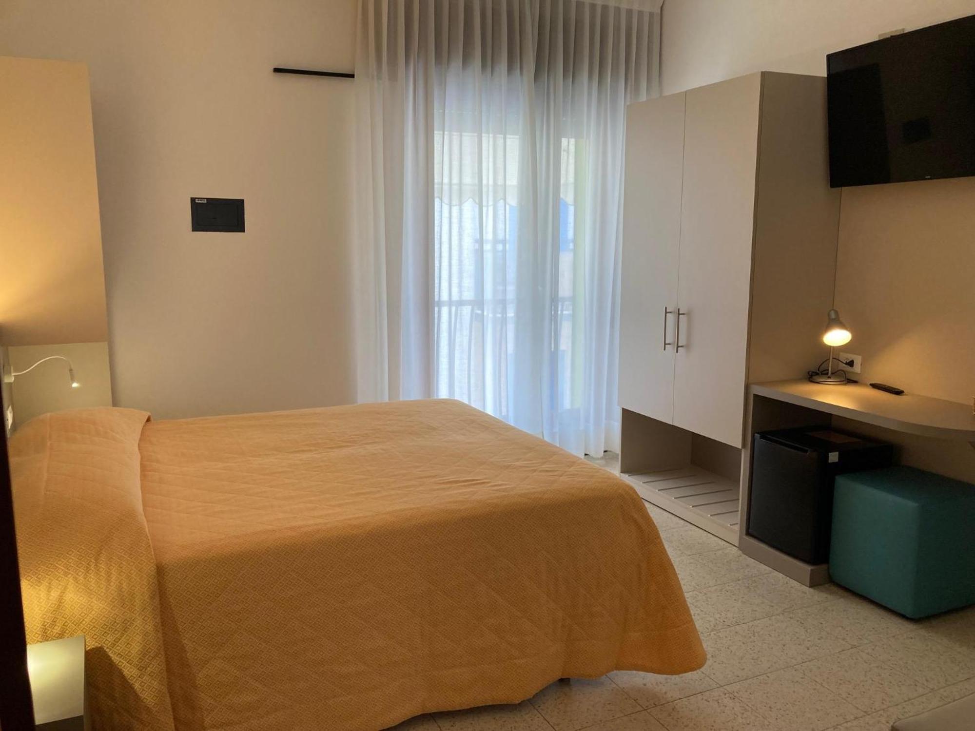 Hotel Giacomazzo Caorle Exterior photo