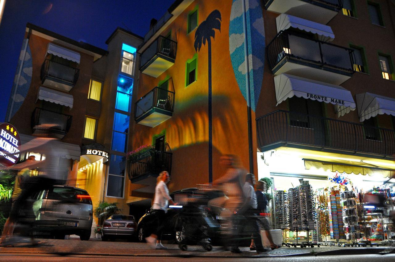 Hotel Giacomazzo Caorle Exterior photo
